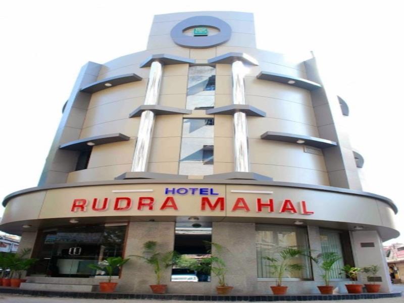 Oyo Flagship 19003 Hotel Rudra Mahal Ahmedabad Exterior photo